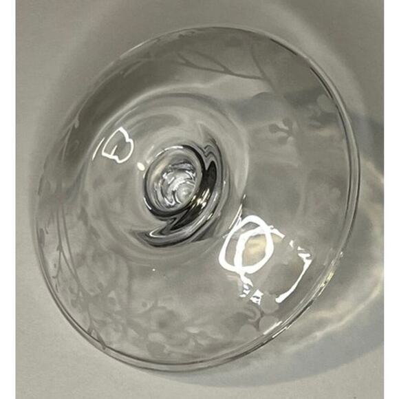 EUC Beautiful Floral Etched Ring Dish - Picture 3 of 10